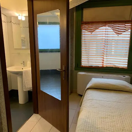 Studio For 3 Persons *